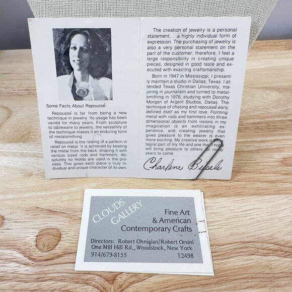 VTG Artisan Necklace Charlene Biesele Mother of Pearl Bead & Repousse Brass 20" - Picture 8 of 14